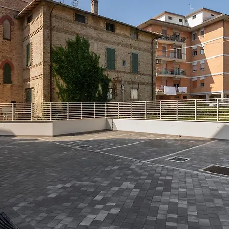 Palladio13 شقة سان بنيديتّو ديل ترونتو