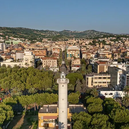 Palladio13 سان بنيديتّو ديل ترونتو