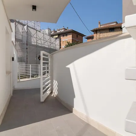 Palladio13 شقة سان بنيديتّو ديل ترونتو